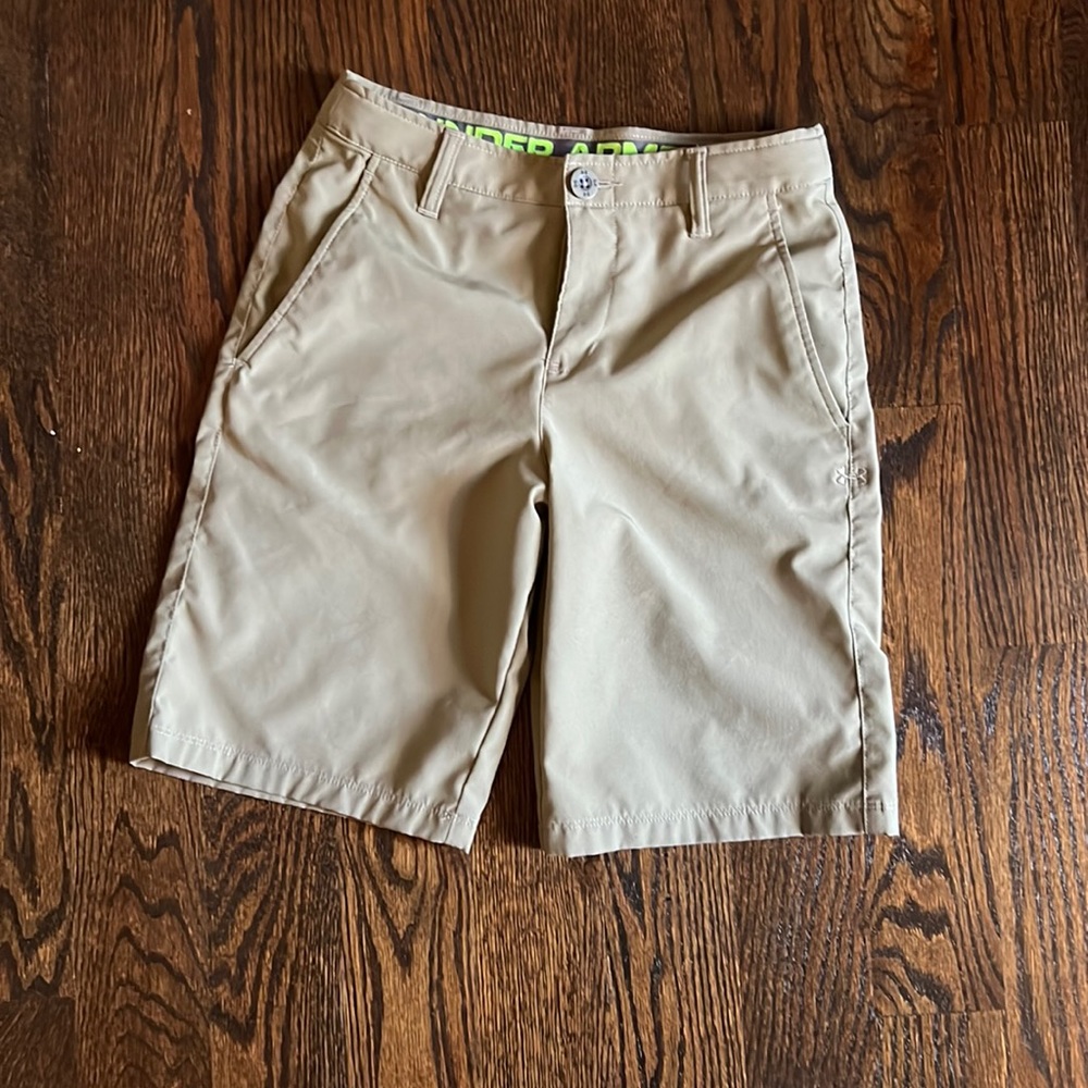 Boys Adjustable Under Armour Golf Shorts- Size- YMD
